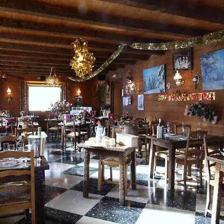 La Cremaillere Готель Межев